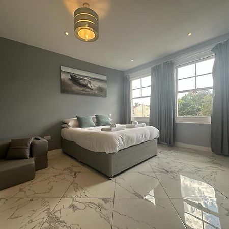 Aspire 860 Hotel โคล์เชสเตอร์ ภายนอก รูปภาพ